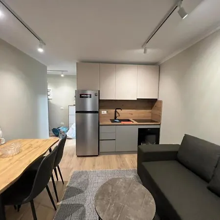 Apartament Glar 1 Bedroom 21 Dhjetori